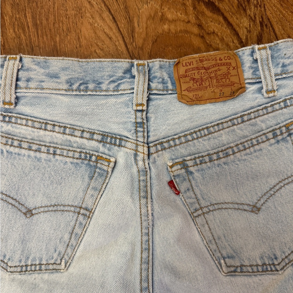Vintage 701 Student Fit (501 XX) Light Wash Levi’s Jeans. 27 x 28 - Picture 14 of 14